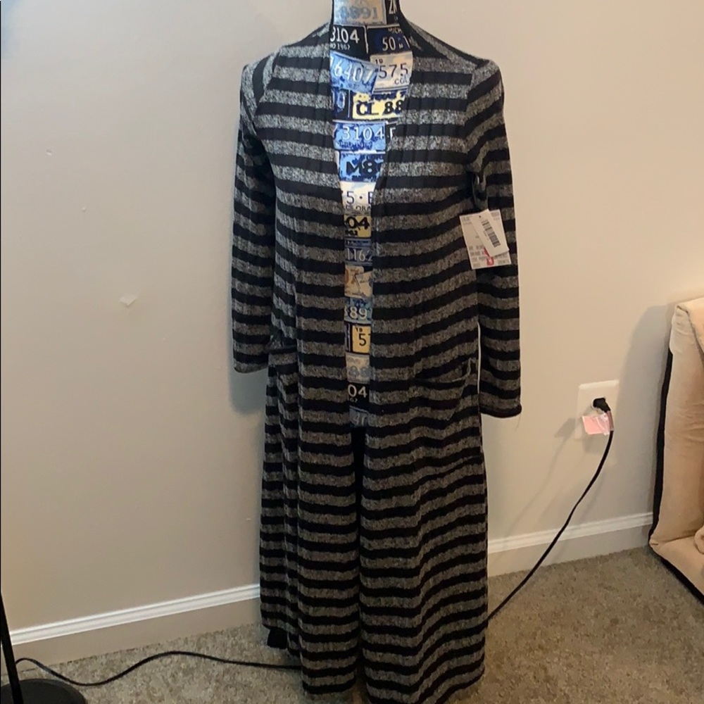 NWT lularoe Sarah
